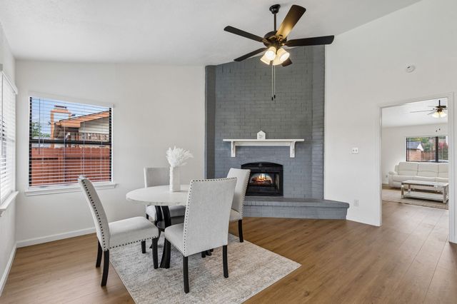 2217 Sharpshire Lane, Arlington, TX 76014
