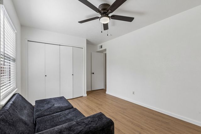 2217 Sharpshire Lane, Arlington, TX 76014