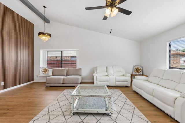 2217 Sharpshire Lane, Arlington, TX 76014