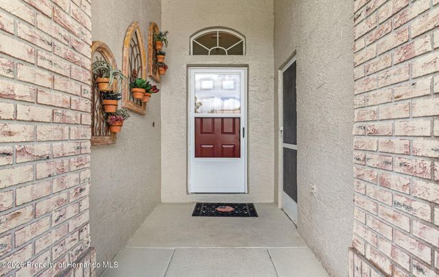 7446 Baywood Forest Circle, Spring Hill, FL 34606