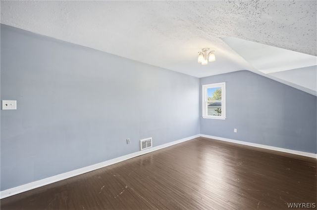 373 Niagara Falls Boulevard, Amherst, NY 14226