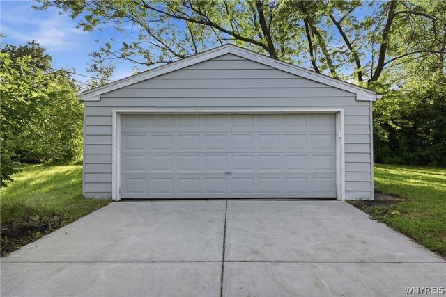 373 Niagara Falls Boulevard, Amherst, NY 14226