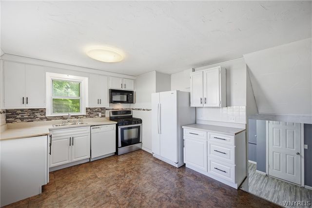 373 Niagara Falls Boulevard, Amherst, NY 14226