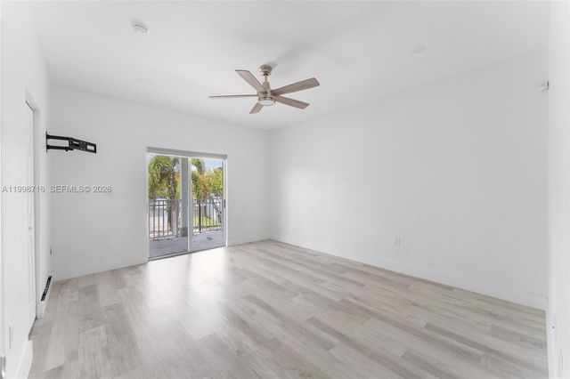 379 NE 31st Ave 379, Homestead, FL 33033