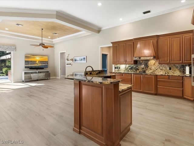 5410 Mahogany Ridge DR, Naples, FL 34119