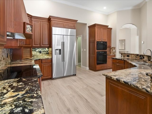 5410 Mahogany Ridge DR, Naples, FL 34119