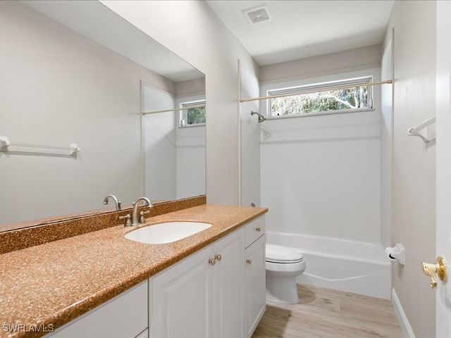 5410 Mahogany Ridge DR, Naples, FL 34119