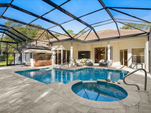 5410 Mahogany Ridge DR, Naples, FL 34119
