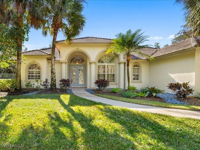 5410 Mahogany Ridge DR, Naples, FL 34119