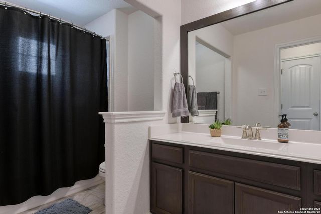 1531 Esser Xing, New Braunfels, TX 78132