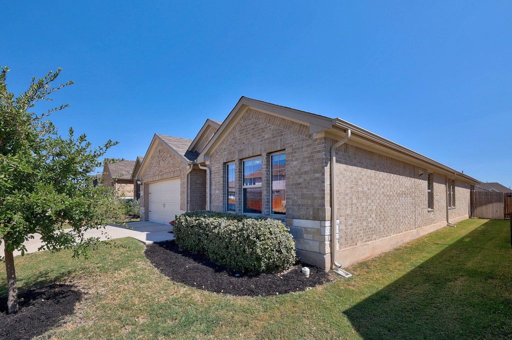 17017 Orinda LN, Pflugerville, TX 78660