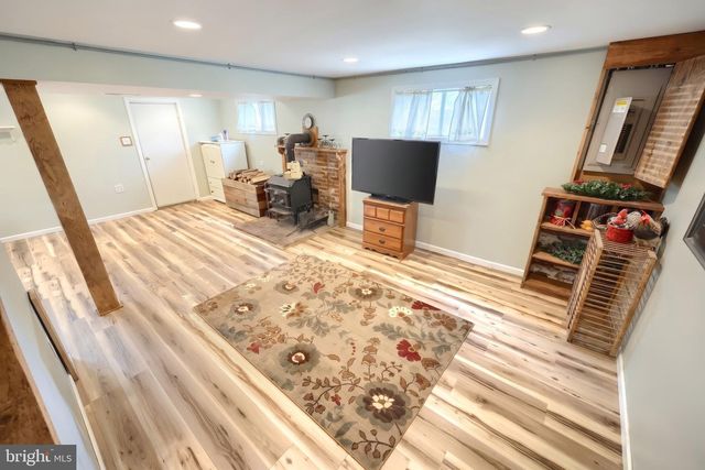 4150 BAHN AVE, York, PA 17408