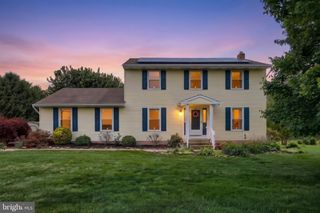 4150 BAHN AVE, York, PA 17408