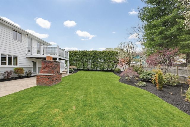 71 Case Dr, Revere, MA 02151