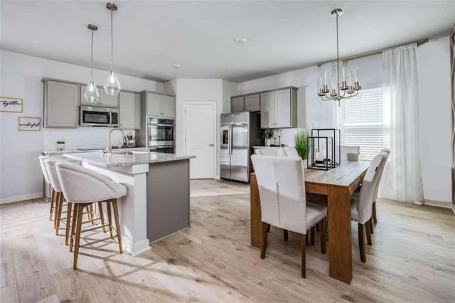 316 Bianca Way, Mcdonough, GA 30253