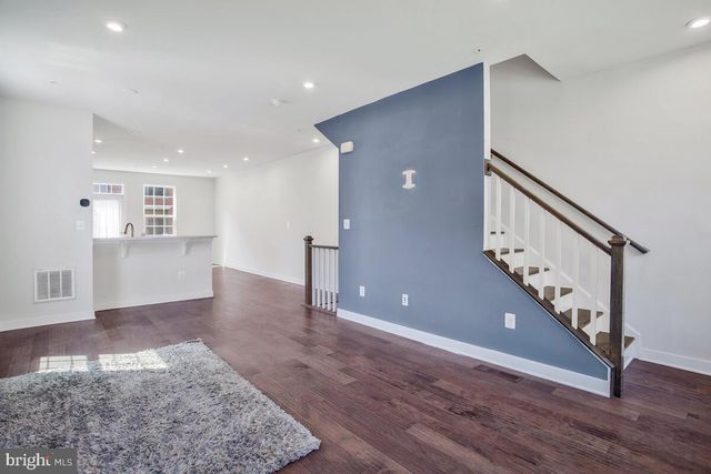 8100 MINER ST, Greenbelt, MD 20770