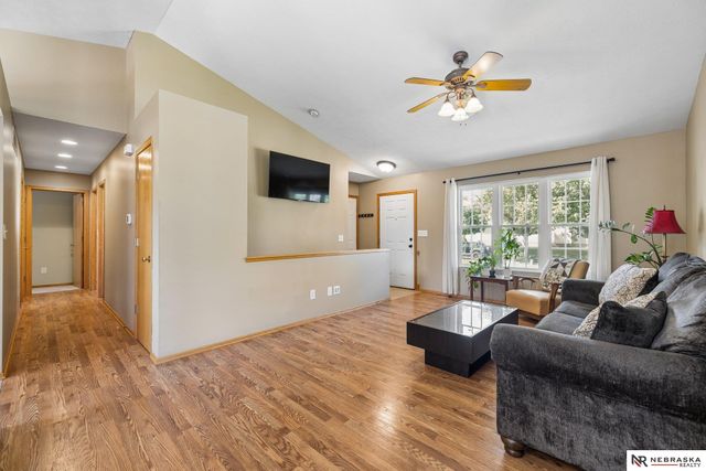 1541 Bordeaux Road, Lincoln, NE 68522