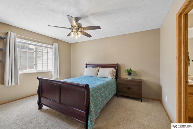 1541 Bordeaux Road, Lincoln, NE 68522