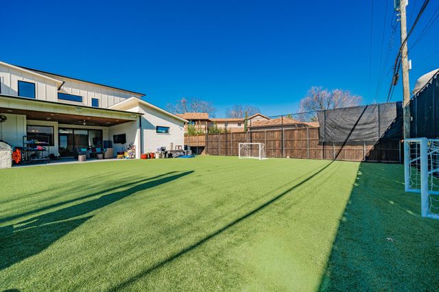 11616 Jamestown Road, Dallas, TX 75230