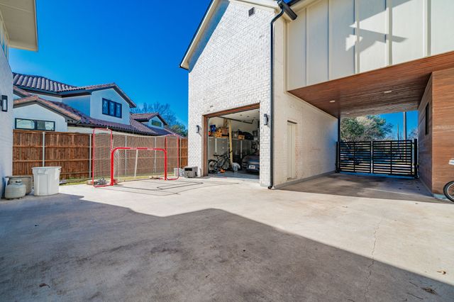 11616 Jamestown Road, Dallas, TX 75230