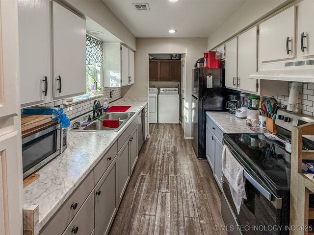 15721 W Clyde Maher, Tahlequah, OK 74464