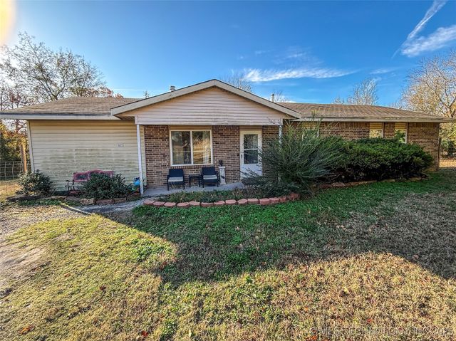 15721 W Clyde Maher, Tahlequah, OK 74464