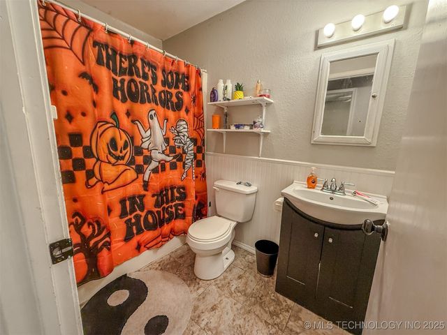 15721 W Clyde Maher, Tahlequah, OK 74464