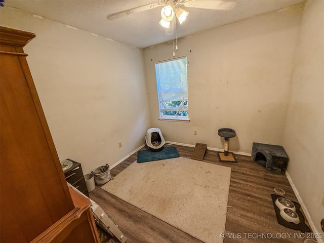 15721 W Clyde Maher, Tahlequah, OK 74464