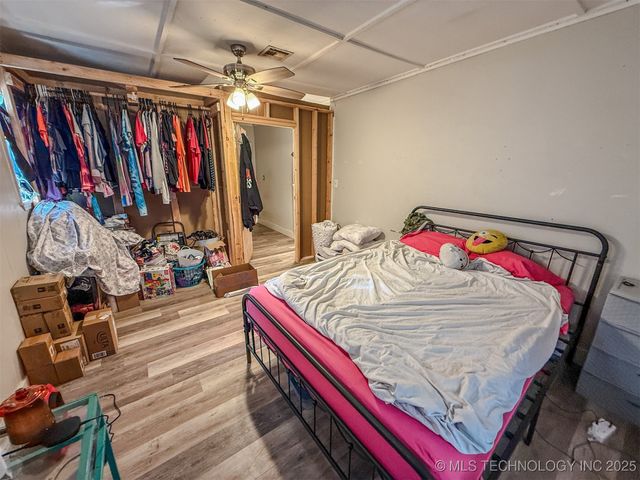 15721 W Clyde Maher, Tahlequah, OK 74464