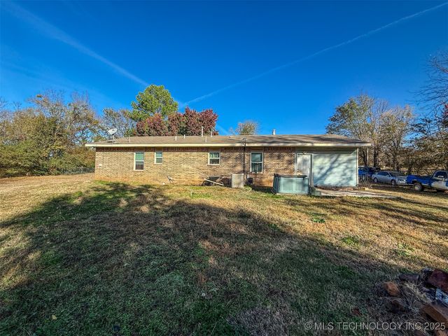 15721 W Clyde Maher, Tahlequah, OK 74464