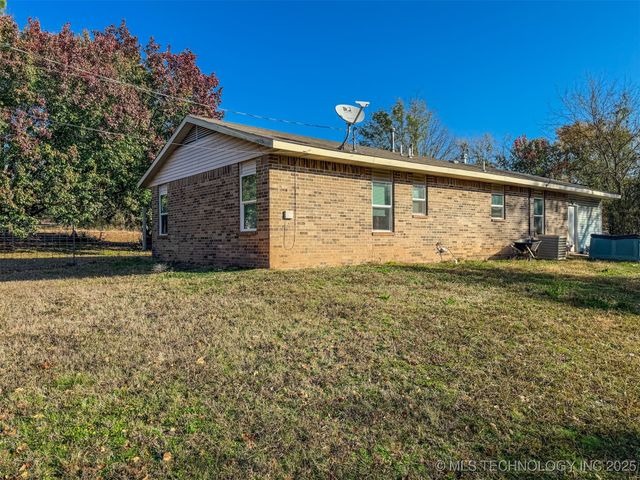 15721 W Clyde Maher, Tahlequah, OK 74464
