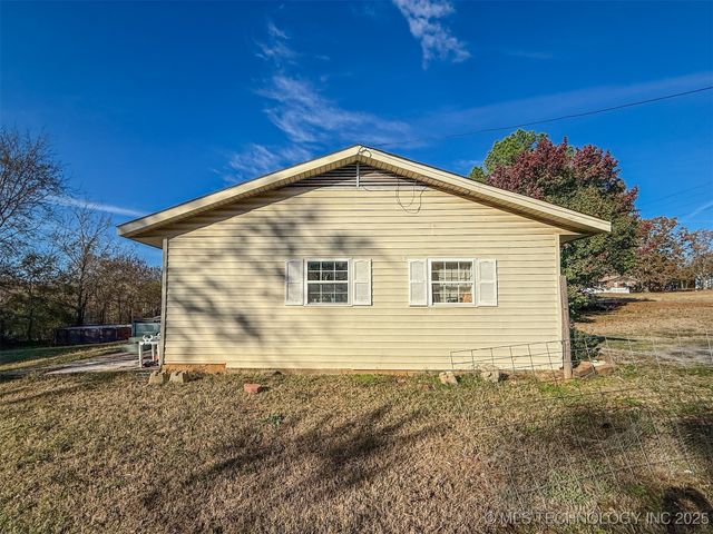 15721 W Clyde Maher, Tahlequah, OK 74464