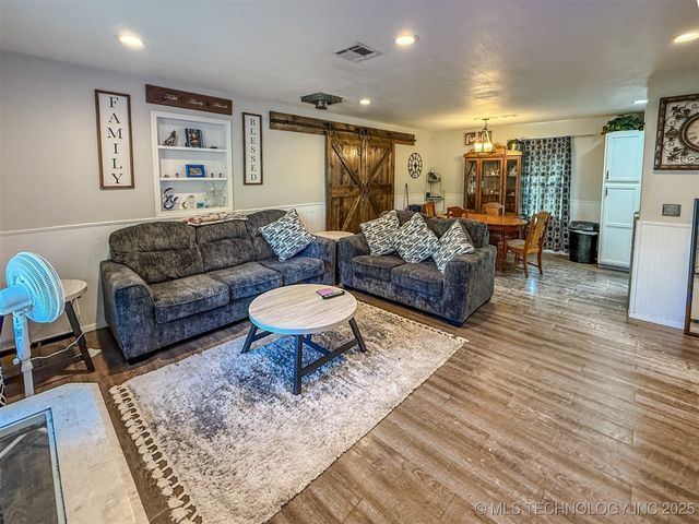 15721 W Clyde Maher, Tahlequah, OK 74464