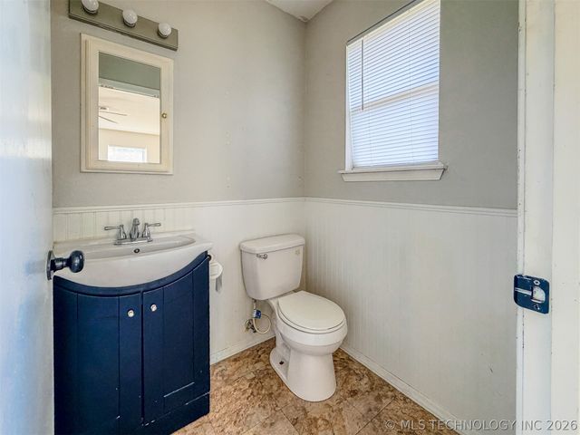 15721 W Clyde Maher, Tahlequah, OK 74464