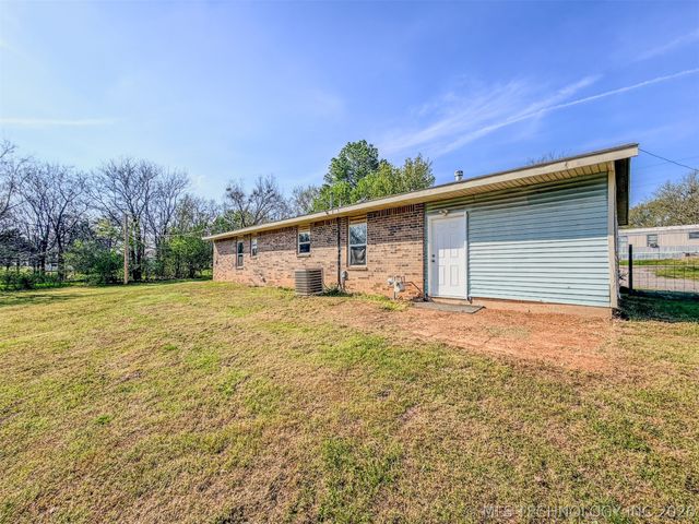 15721 W Clyde Maher, Tahlequah, OK 74464