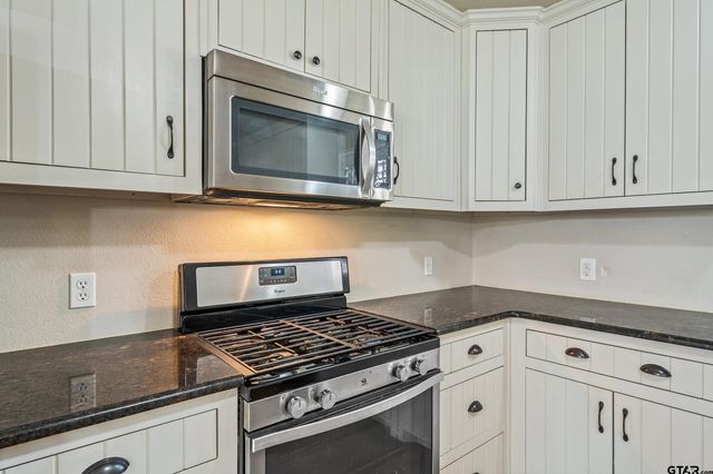 126 County Road 2318, Mineola, TX 75773