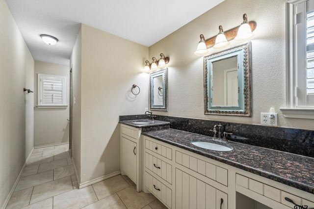 126 County Road 2318, Mineola, TX 75773