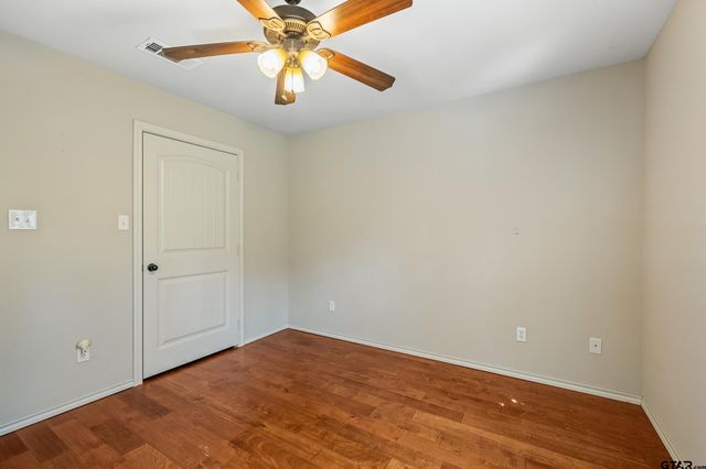 126 County Road 2318, Mineola, TX 75773