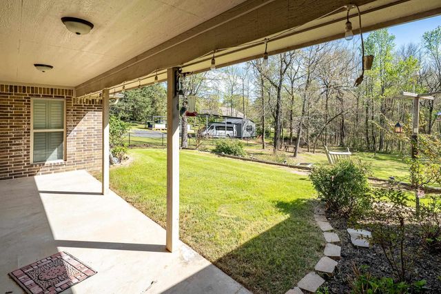 126 County Road 2318, Mineola, TX 75773