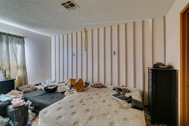 868 Shrubbery Lane, Las Vegas, NV 89110