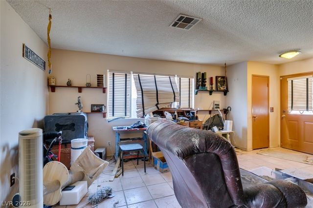 868 Shrubbery Lane, Las Vegas, NV 89110