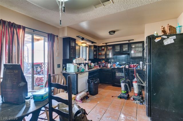 868 Shrubbery Lane, Las Vegas, NV 89110