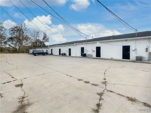 742 McFarland, Northport, AL 35476