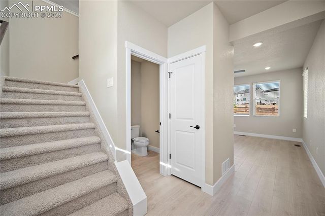 8096 Falling Rock Drive, Colorado Springs, CO 80925