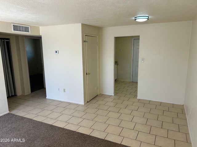 4220 N Granada Drive, Eloy, AZ 85131