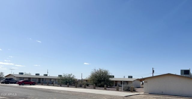 4220 N Granada Drive, Eloy, AZ 85131