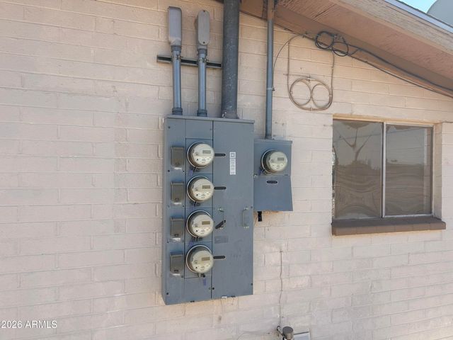 4220 N Granada Drive, Eloy, AZ 85131