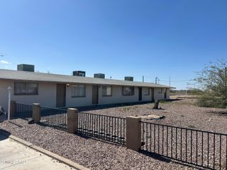 4220 N Granada Drive, Eloy, AZ 85131