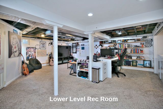 8 Bauer Place, Westport, CT 06880