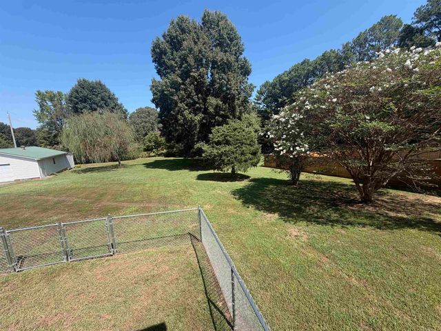 905 W Unity Road, Paragould, AR 72450